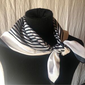 Unbranded graphic square scarf black and ivory 27” x 27” silk like polyester